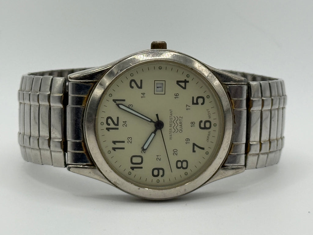 Vintage Japanese Quartz Field Watch – Cream Dial, Date Display - Pre-Owned