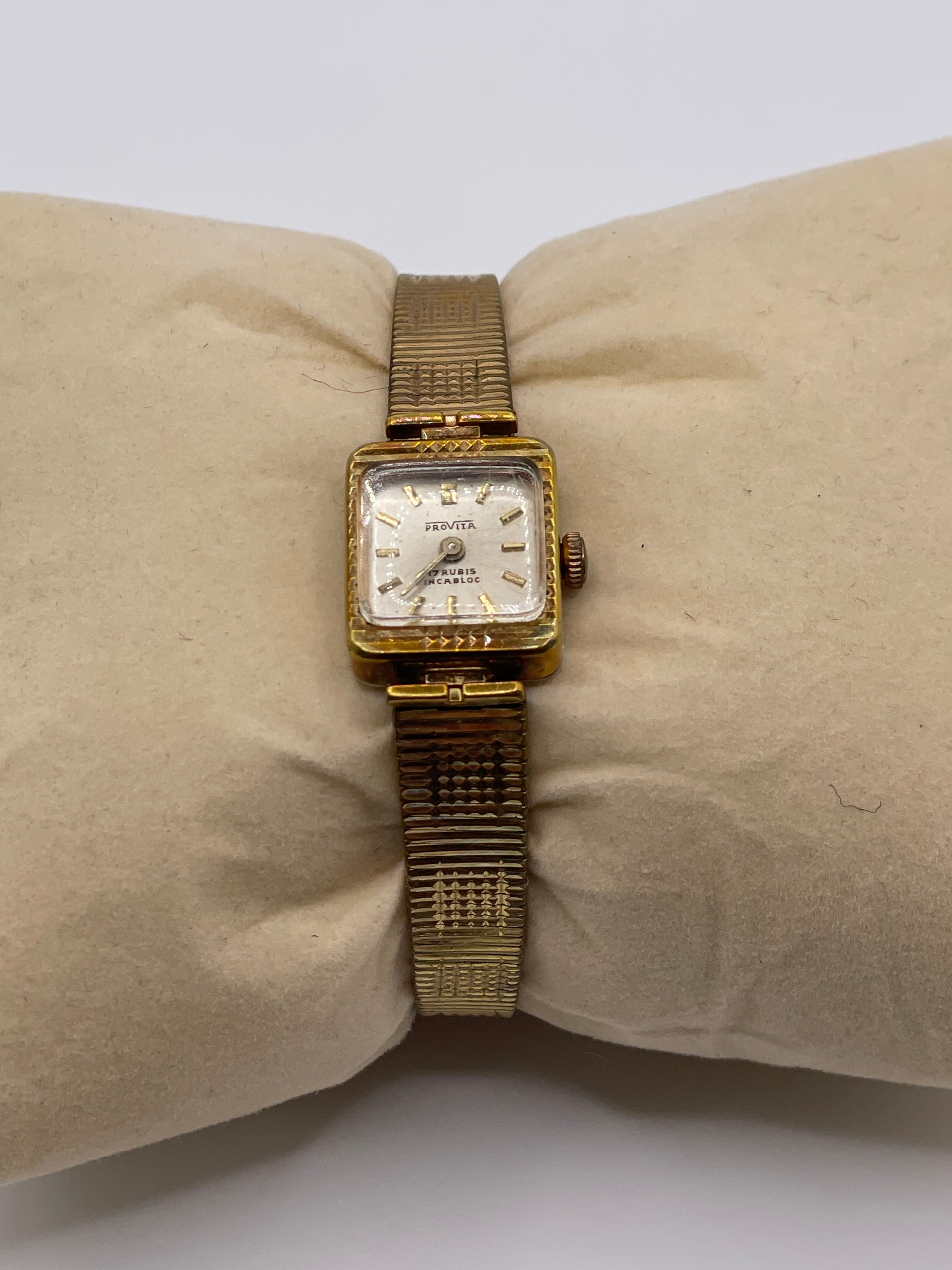 Vintage 1950s Provita Swiss Ladies Mechanical Watch – 17 Jewels Incabloc (Gold Tone, Rectangular) - Pre-Owned