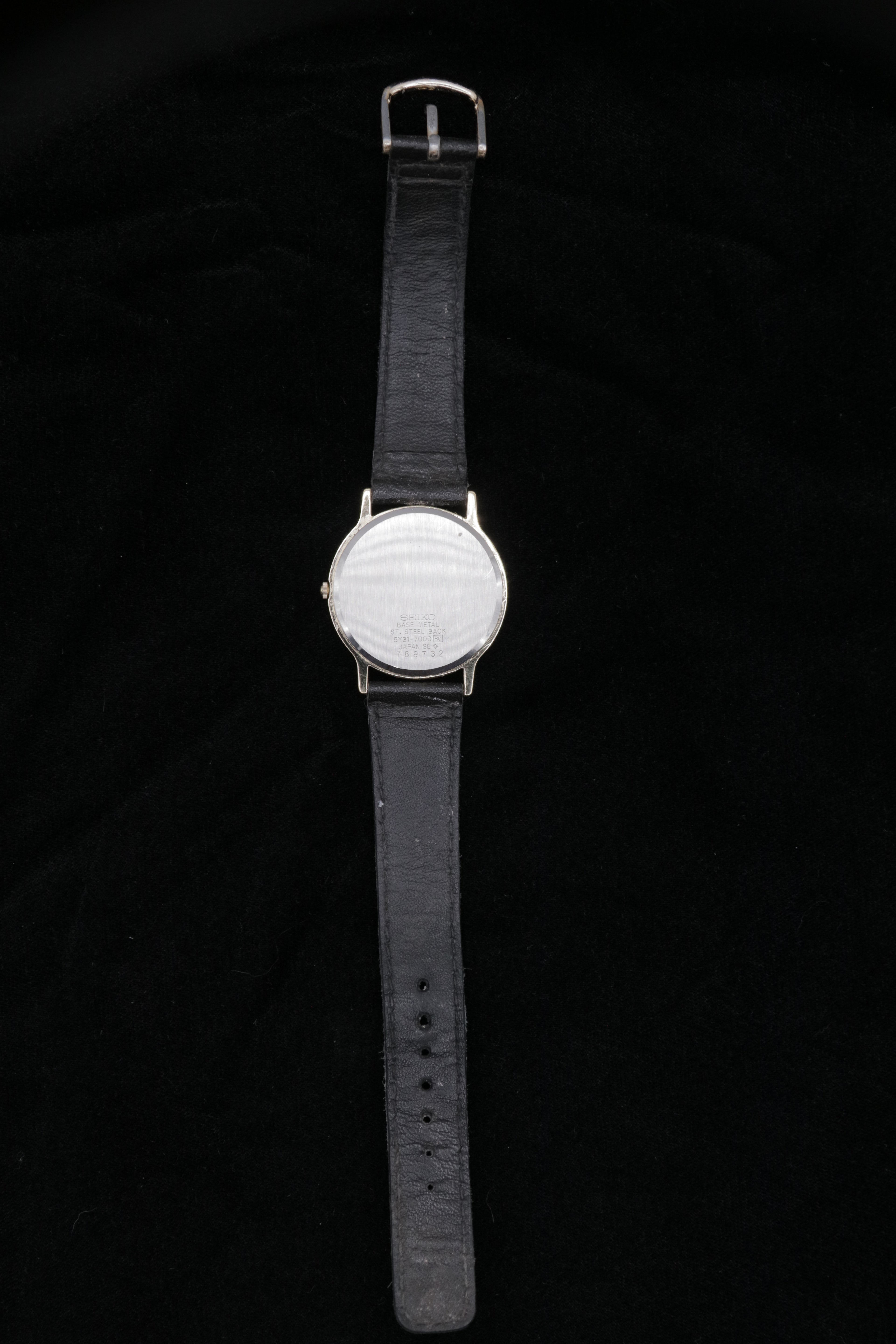 Vintage Seiko Quartz Late 1980s-Early 1990’s Dress Watch – Ref. 5Y31-7000 | Gold-Tone Minimalist | Japan Made - Pre-Owned