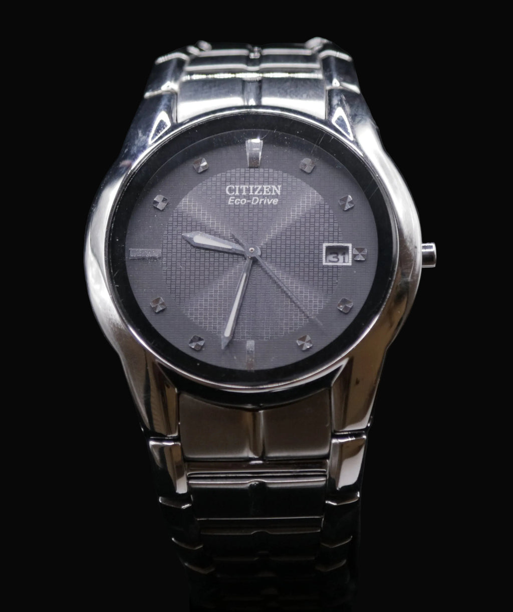 Citizen Eco-Drive Stainless Steel Black Dial Date Watch - 2000’s-2010’s - Pre-Owned