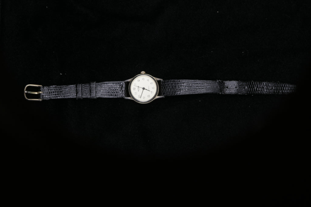 Vintage Medana Ladies Manual Wind Wristwatch – Silver Tone Case White Dial